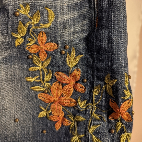 Candies Y2K Jean Skirt Embroidered Floral And Riveting. Size 5. - Picture 3 of 8